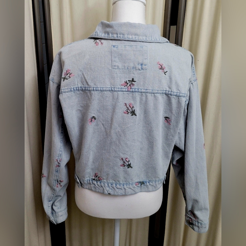 Sincerely Jules Light Blue Floral Denim Jean Jacket | Size Medium - Picture 2 of 4